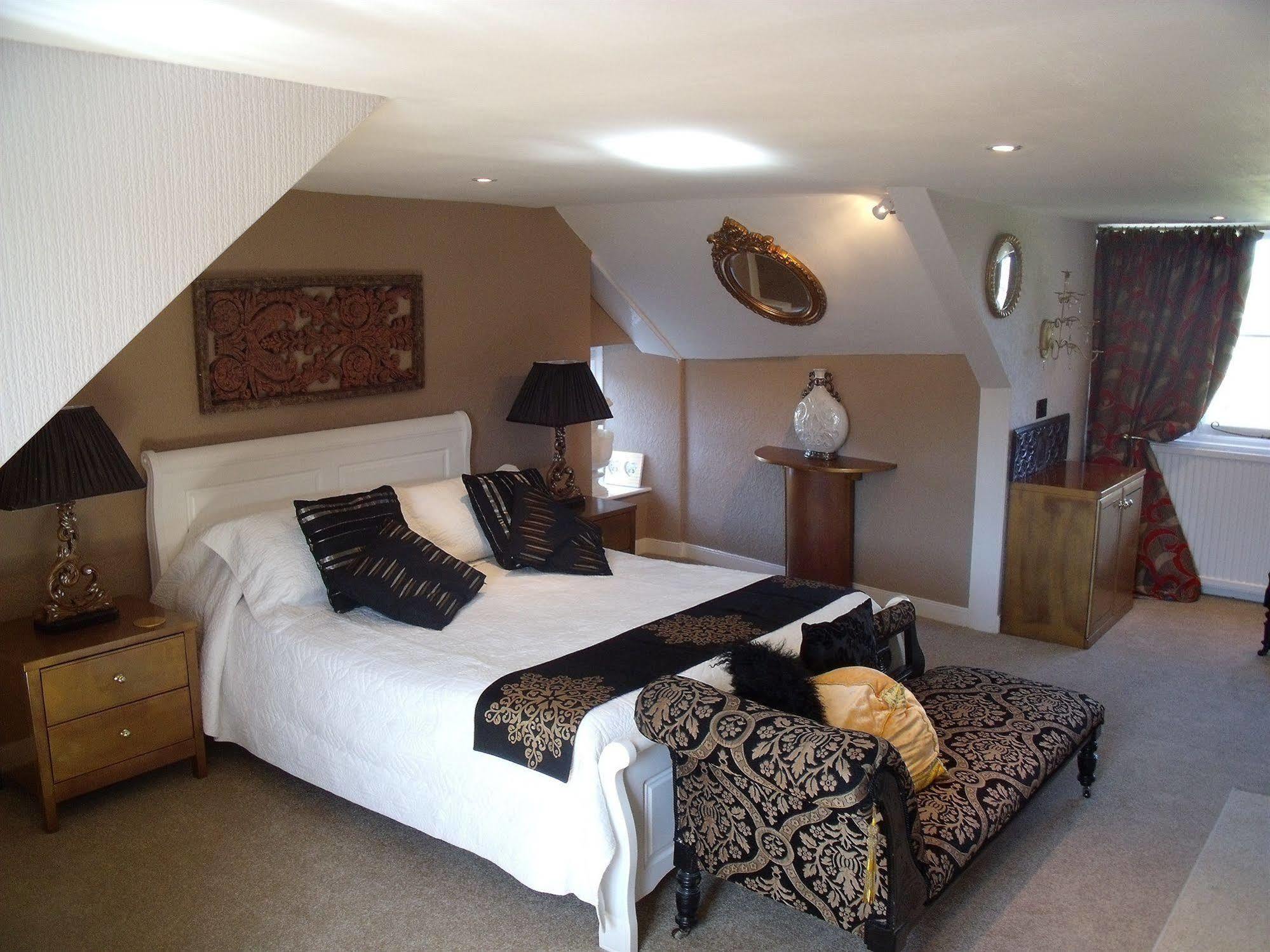 The Globe Inn Chagford Dış mekan fotoğraf