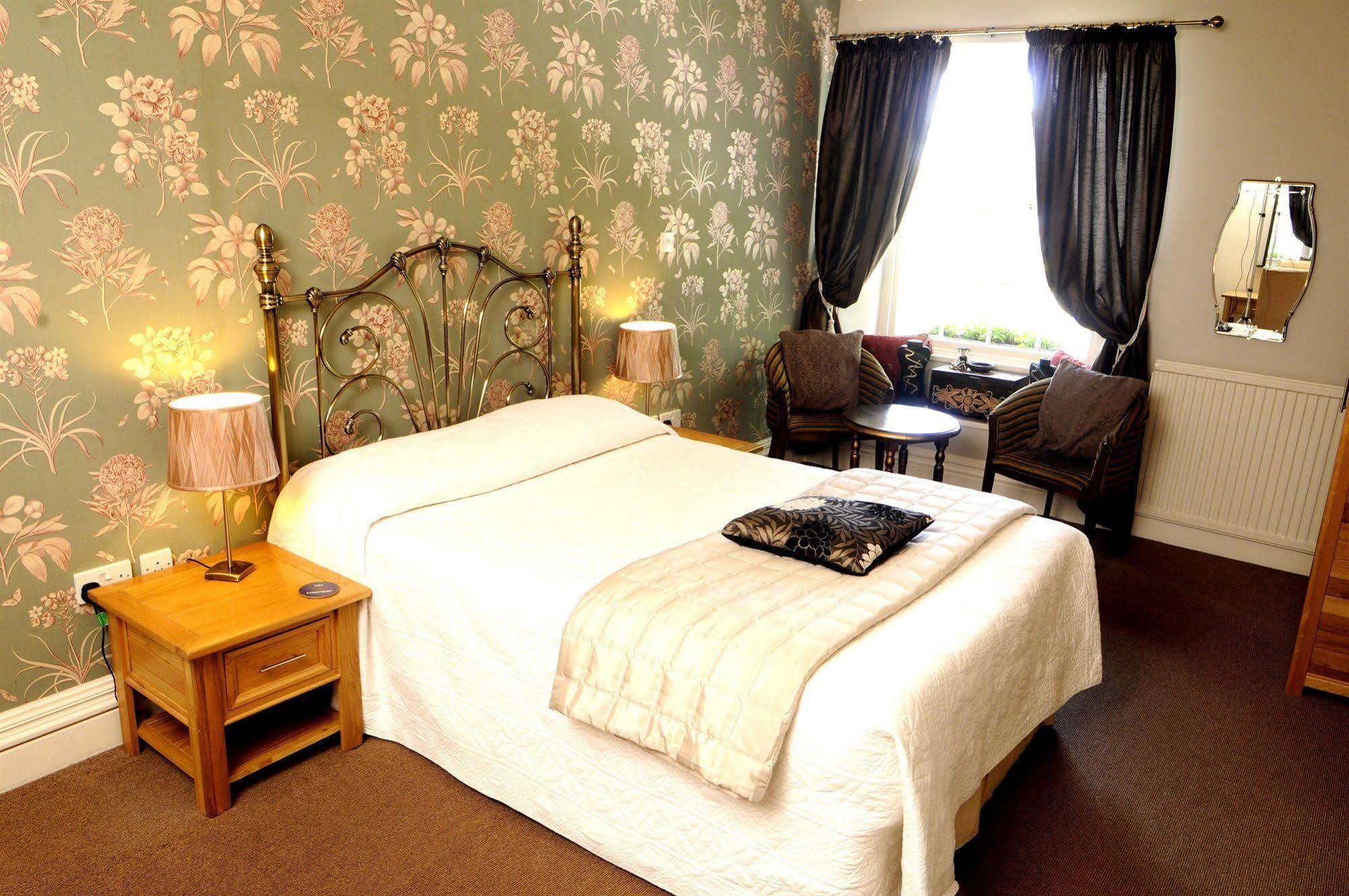 The Globe Inn Chagford Dış mekan fotoğraf